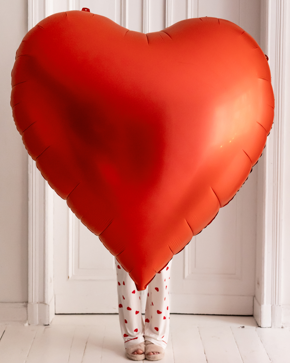 Gigantisk Hjerteformet Rød Folieballong 136x129 cm