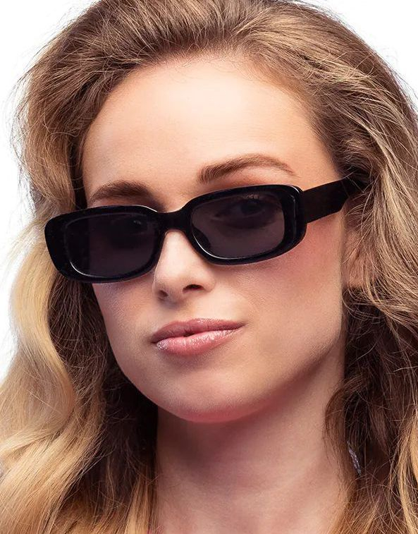 Smale Sorte Techno Briller