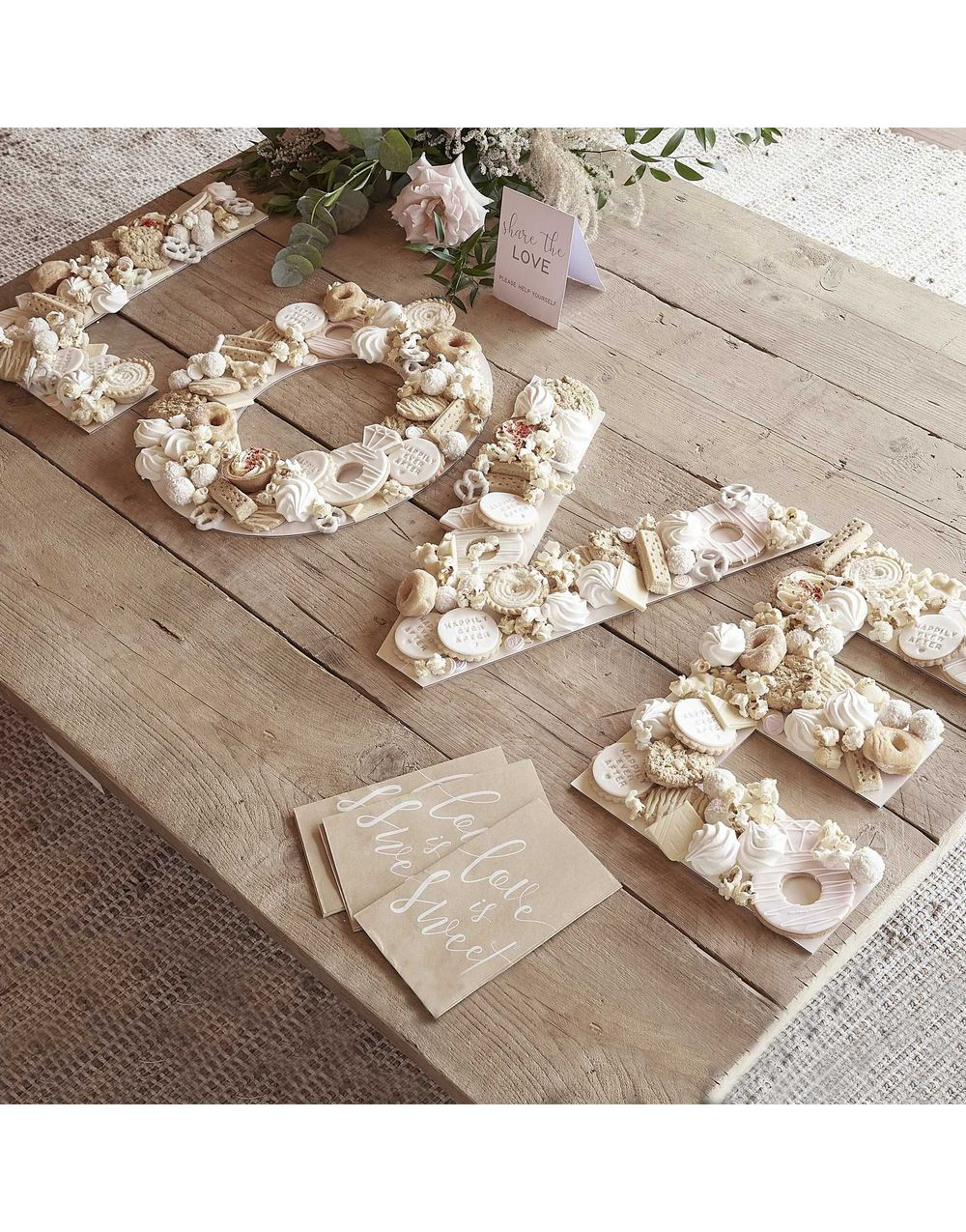 LOVE Serveringsfat - Botanisk Bryllup